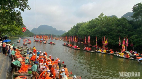 Ninh Bình: Du lịch tiếp tục là điểm sáng trong phát triển kinh tế