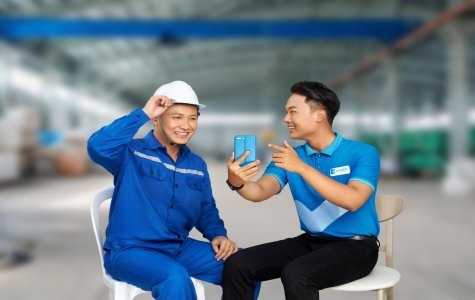 Mcredit đồng hành san sẻ cùng người lao động có hoàn cảnh khó khăn