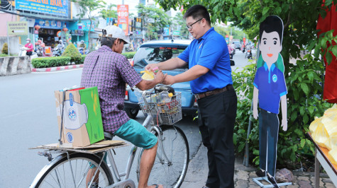 “Bữa cơm thứ sáu - Lan tỏa yêu thương”