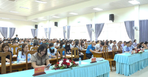 TP.Tân Uyên: Tuyên truyền pháp luật đến doanh nghiệp