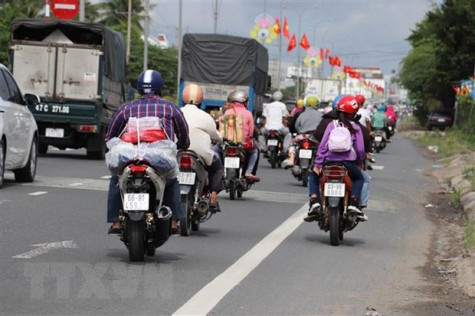 Ngày nghỉ lễ đầu tiên, 17 người thiệt mạng vì tai nạn giao thông