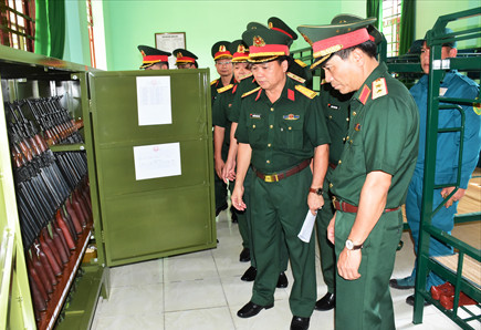 Trung đội dân quân thường trực tại các khu công nghiệp: Mô hình thiết thực, hiệu quả