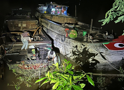 Phòng ngừa khai thác cát trái phép trên sông