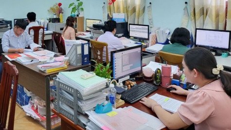 Chi nhánh Văn phòng Đăng ký đất đai TP.Tân Uyên: Nâng cao hiệu quả hoạt động, người dân, doanh nghiệp hài lòng