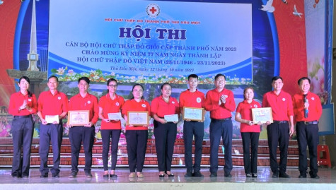 Hội Chữ thập đỏ Tp.Thủ Dầu Một: Hơn 100 cán bộ, hội viên tham dự hội thi cán bộ hội giỏi