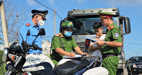 Thanh tra Sở Giao thông – Vận tải:Ghi nhận nhiều vị trí bất cập về kết cấu hạ tầng và biển báo giao thông