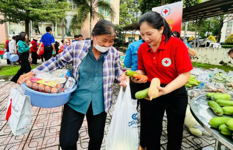 Hội Chữ thập đỏ TP.Tân Uyên: Đa dạng các hoạt động nhân đạo