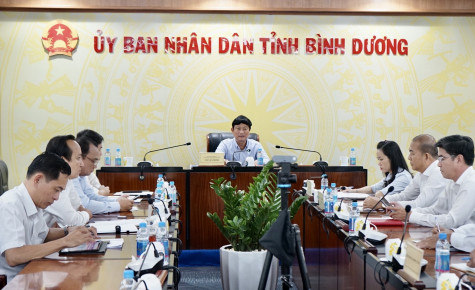 (BDO) Ngày 30-10, ông Võ Văn Minh, Phó Bí thư Tỉnh ủy, Chủ tịch UBND tỉnh đã chủ trì buổi làm việc với Sở Lao động - Thương binh và Xã hội,