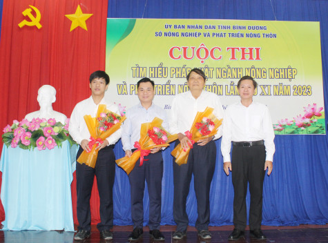 Chung kết cuộc thi tìm hiểu pháp luật ngành nông nghiệp và phát triển nông thôn