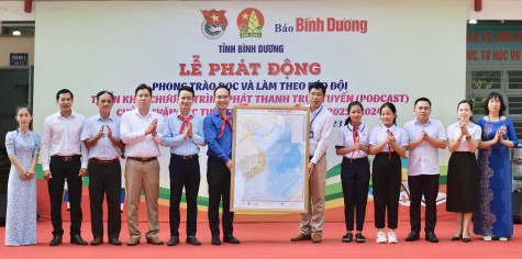 Bồi dưỡng tri thức và tình yêu quê hương, đất nước