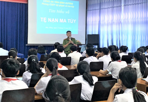 Tăng cường tuyên truyền phòng, chống ma túy trong học đường