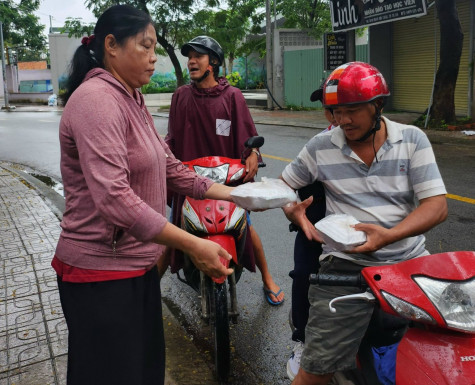 Những bữa ăn sáng ấm lòng