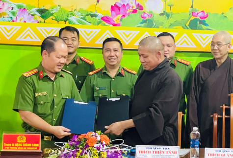 TP.Dĩ An: Tích cực tuyên truyền, vận động tăng, ni, phật tử tham gia bảo đảm an toàn giao thông