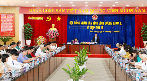 Khai mạc kỳ họp thứ 13, HĐND tỉnh khóa X: Tìm giải pháp để “cất cánh”