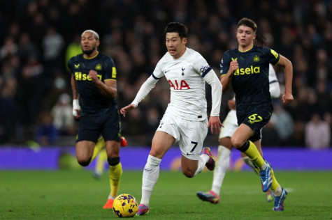 Son giúp Tottenham thắng đậm Newcastle