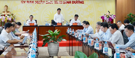 Kịp thời giải quyết những khó khăn về nguồn nhân lực tại một số sở, ngành, lĩnh vực