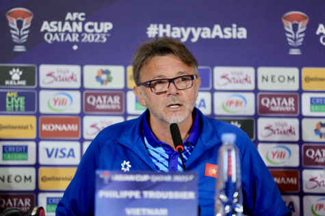 HLV Philippe Troussier: “Đội tuyển Việt Nam muốn giành trọn 6 điểm trước Indonesia và Iraq”