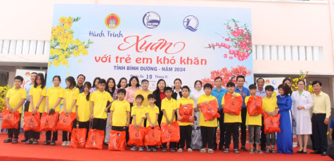 Hành trình Xuân với trẻ em khó khăn năm 2024