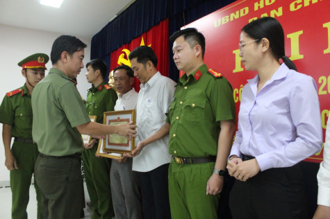 Huyện Bắc Tân Uyên: Khen thưởng nhiều tập thể, cá nhân có thành tích trong công tác phòng, chống tội phạm