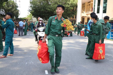 Xuân sum vầy, tết đoàn viên