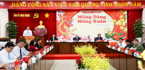 Sức sống mới, niềm tin mới, thắng lợi mới trong năm 2024