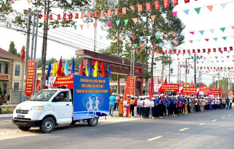 Huyện Phú Giáo: Sôi nổi lễ phát động ngày chạy Olympic vì sức khỏe toàn dân