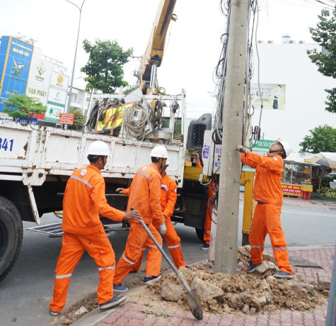 Báo Bình Dương - Công ty Điện lực Bình Dương phối hợp đẩy mạnh tuyên truyền về ngành điện