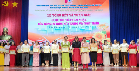 Trao giải cuộc thi viết cảm nhận: “Bàu Bàng 10 năm xây dựng và phát triển”