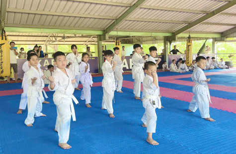 TP.Thủ Dầu Một: 100% võ sinh karate đạt yêu cầu thi thăng đai