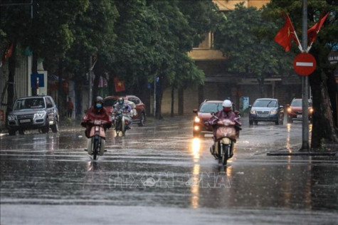 Thời tiết ngày 8-5: Nam Bộ có mây, ngày nắng nóng, có nơi nắng nóng gay gắt