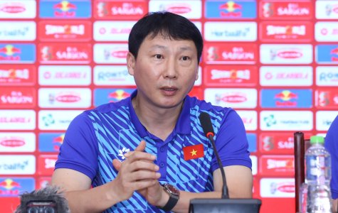 HLV Kim Sang-sik: “Tôi muốn cùng đội tuyển Việt Nam giành chiến thắng”