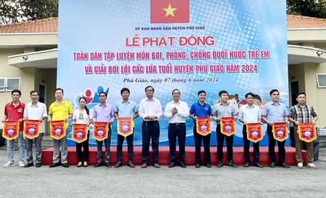 Huyện Phú Giáo: Phát động toàn dân tập luyện môn bơi và phòng chống đuối nước 2024