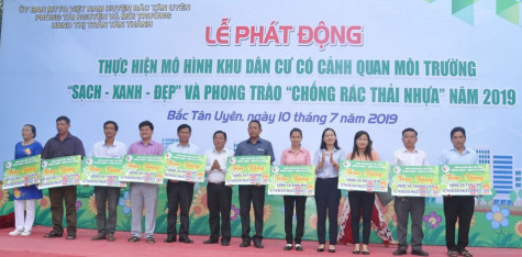 Sôi nổi phong trào thi đua yêu nước