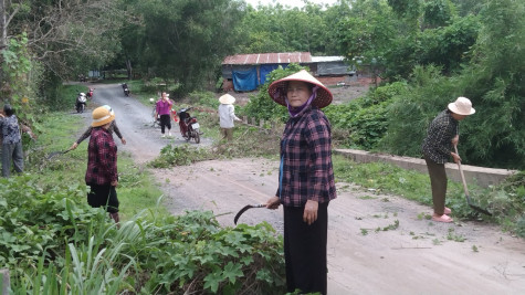 Nữ trưởng ấp Lê Thị Làn: “Thuận lòng dân việc gì cũng được…”