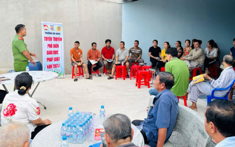 Công an TP.Tân Uyên: Chú trọng tuyên truyền pháp luật cho bà con dân tộc thiểu số