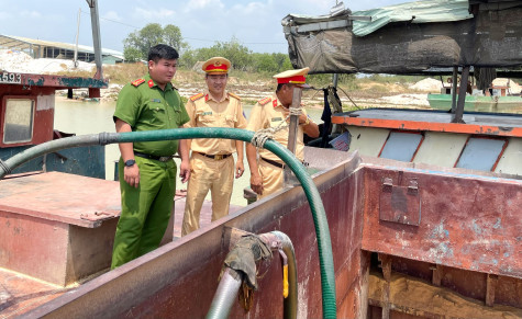 Công an huyện Dầu Tiếng: Chủ động đấu tranh, xử lý nghiêm vi phạm trên lĩnh vực kinh tế, môi trường