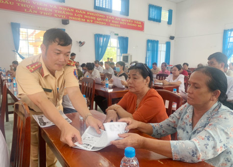 Tuyên truyền pháp luật trong lĩnh vực giao thông đường thủy