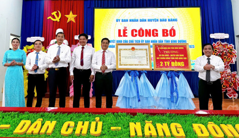 Xã Tân Hưng, huyện Bàu Bàng: Đạt chuẩn nông thôn mới nâng cao