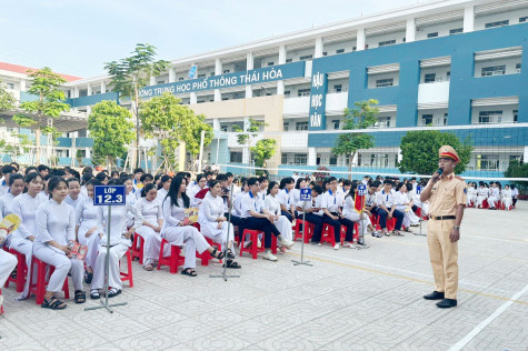 TP.Tân Uyên: Quyết tâm kéo giảm tai nạn giao thông