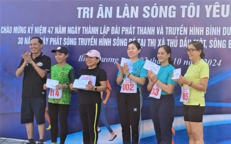 Sôi động giải việt dã “Tri ân làn sóng tôi yêu” năm 2024