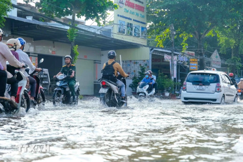 Xuất hiện đợt triều cường mới ở ven biển khu vực Đông Nam Bộ