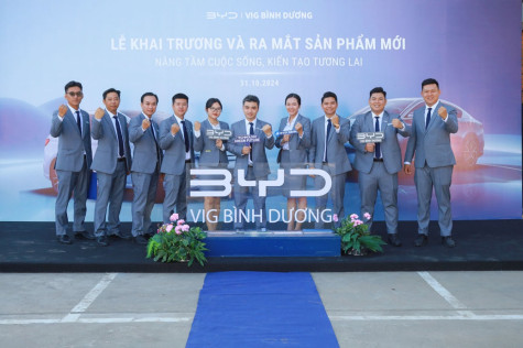 BYD VIG Bình Dương khai trương và ra mắt 2 dòng xe điện mới: BYD M6 và BYD HAN