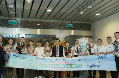 Donghai Airlines launches direct route to Khanh Hoa