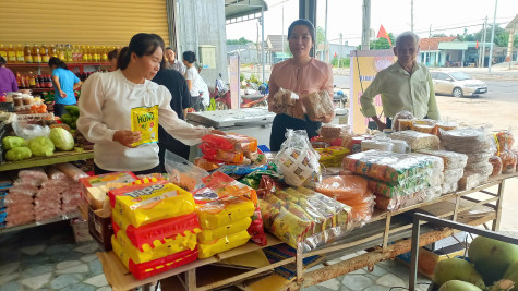 Thực hiện cuộc vận động “Người Việt Nam ưu tiên dùng hàng Việt Nam”: Nhân rộng mô hình điểm bán hàng Việt