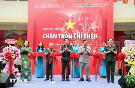 TP Hồ Chí Minh: Triển lãm “Chân trần chí thép” trưng bày 250 hình ảnh, tư liệu