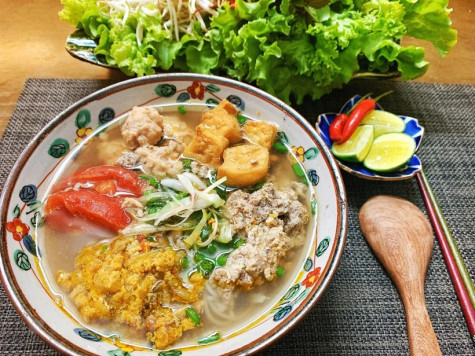 Bún riêu và miến xào cua góp tên trong “bản đồ ẩm thực thế giới”