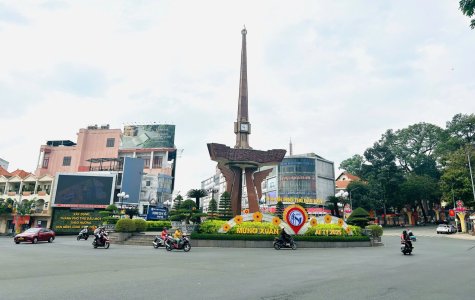 Vibrant colors welcoming 2025 New Year