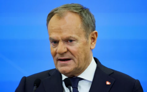 Donald Tusk - thời thế tạo anh hùng