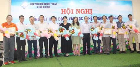 Văn học - Nghệ thuật Bình Dương: Tiếp tục sáng tạo, khẳng định vai trò tiên phong