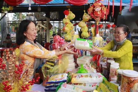 “Phiên chợ quê” xã An Sơn